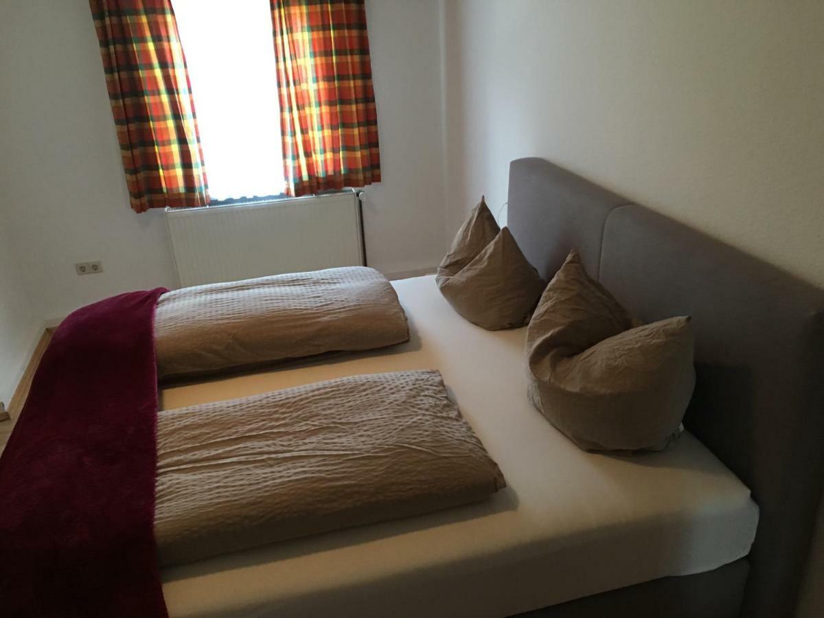 Hotel Lamm Stuttgart Waldenbuch Экстерьер фото